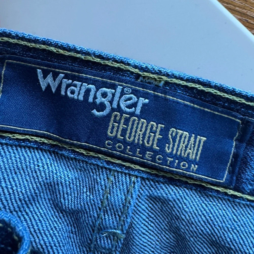 Wrangler George Strait Collection Mens Blue Denim Jeans 40x30 Workwear Western